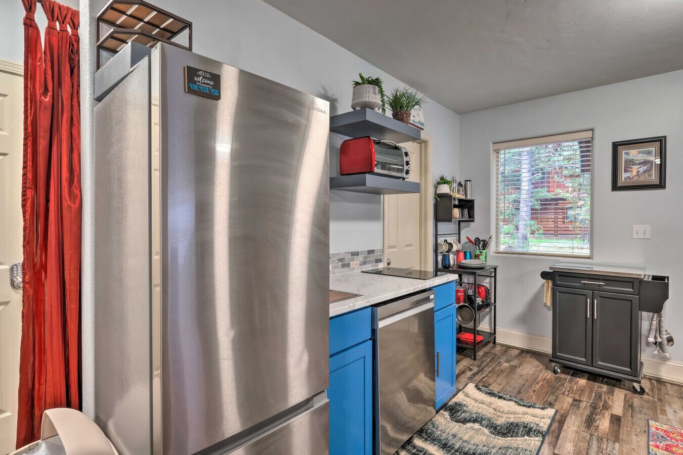 Frigorifero, forno, lavastoviglie, macchina per tè/caffè