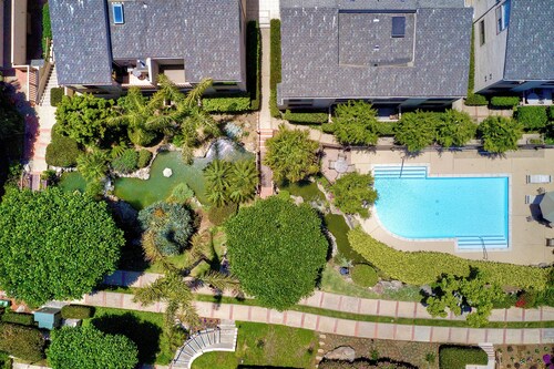 597 S Sierra Avenue - Unit 69