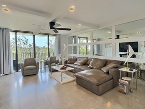 Interior - Sandy Cove - Unit 401 (Siesta Key)