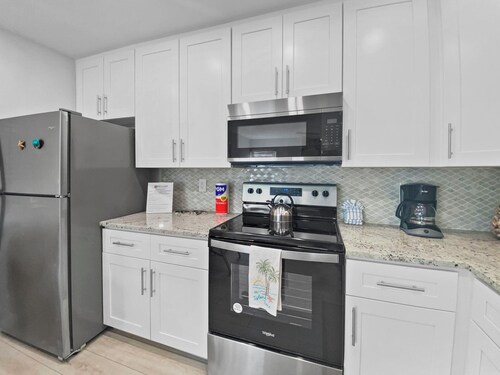 Siesta Beach House - 105