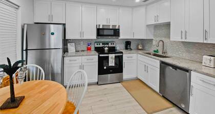 Siesta Beach House - 105