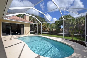 Interior - Cape Aqua (Siesta Key)