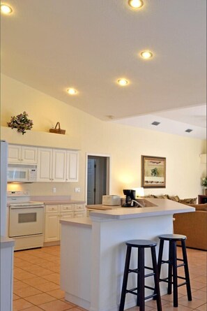 Interior - Cape Aqua (Siesta Key)