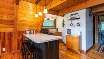 Chalet (2 Bedrooms) | Intérieur