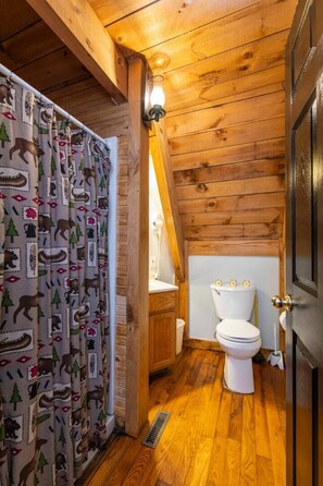 Chalet (2 Bedrooms) | Interior