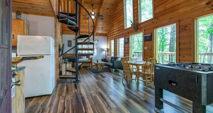 Gorgeous View Cabin - in Red River Gorge, KY