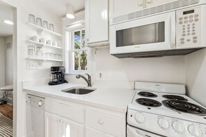 Interior - Little Dipper (Santa Rosa Beach)