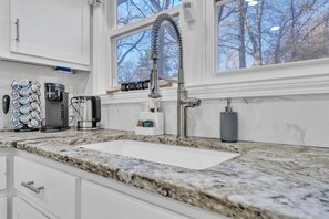 Interior - Charming 3-bedroom house in Travelers Rest near Paris Mountain (Travelers Rest)