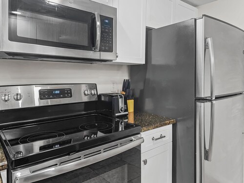 Bayside Pointe 3 - 1302