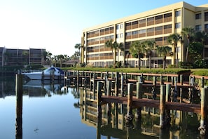 Interior - Midnight Cove II - Sunrise (Siesta Key)