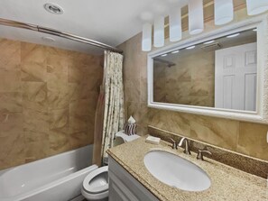 Interior - Bay Oaks - E82 (Siesta Key)