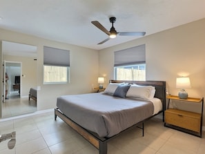 Interior - Beach Road - Tropea (Siesta Key)