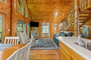 Chalet (6 Bedrooms) | Interior - Hot Tub & Wifi - Birdsong - Red River Gorge, KY (Stanton)
