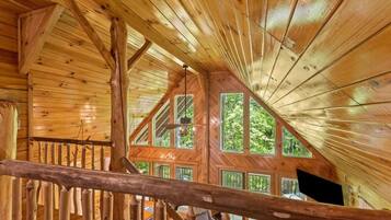 Chalet (6 Bedrooms) | Interior