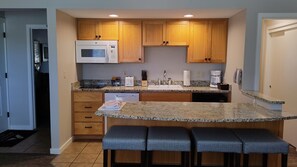 Interior - 7th Mtn 611c (Bend)