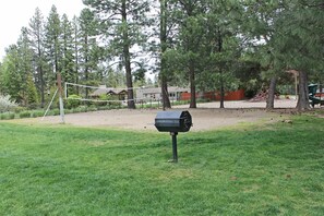 Interior - 7th Mtn 611c (Bend)