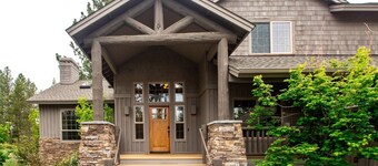 Tokatee Large Home With Hot Tub & Ping Pong