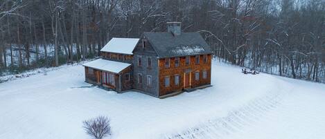 Talo (4 Bedrooms) | Sisätilat