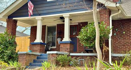 Authentic Brick Bungalow Walk to Midtown, Atlantic Station