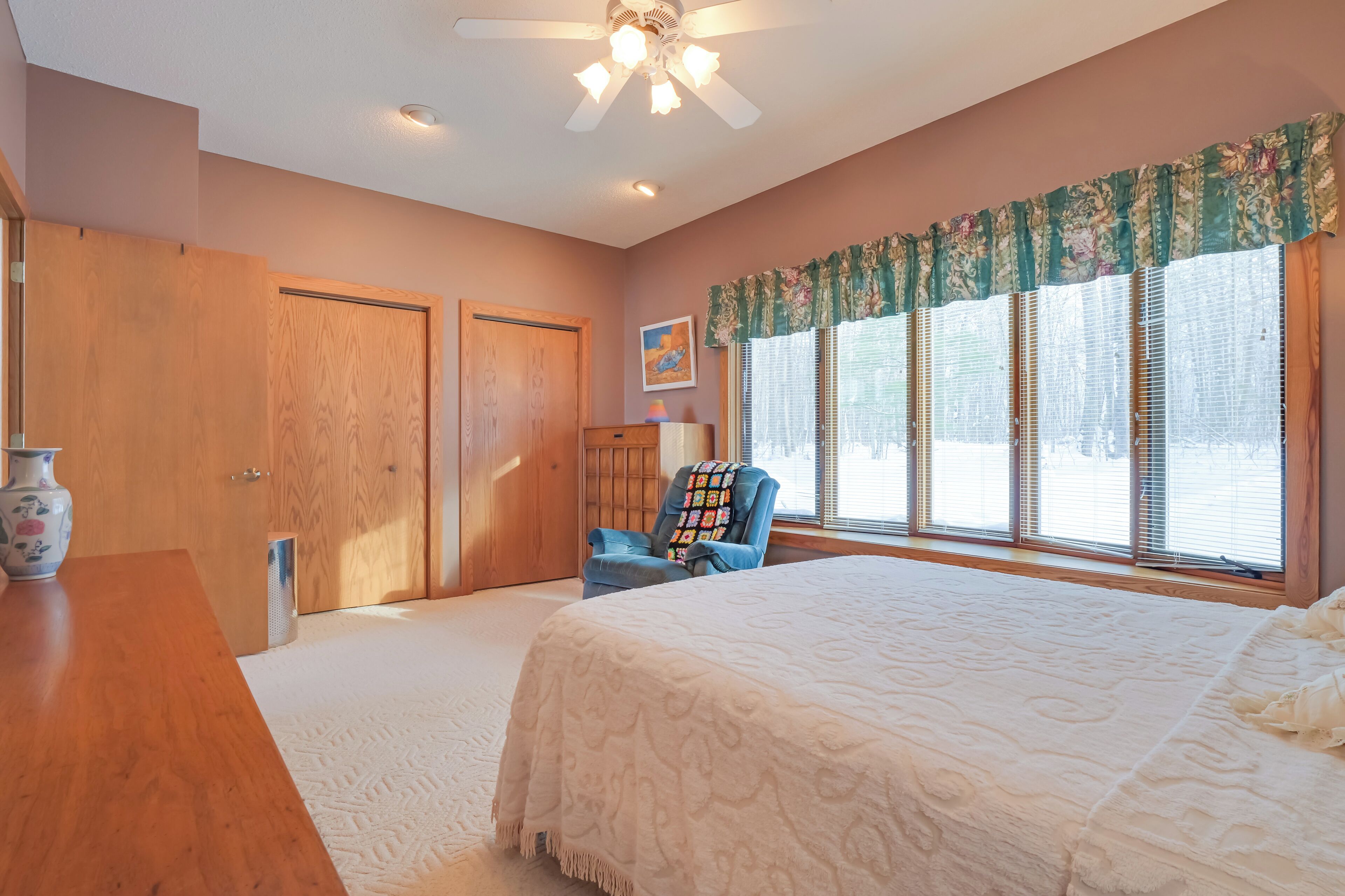 1 bedroom, iron/ironing board, Internet, bed sheets