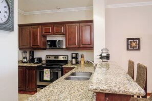 Oven - Playa Flamingo Ocean View Retreat | Pool | Balcony (Flamingo)