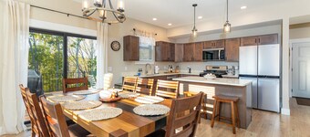 New construction, Hot tub, Game room, Extra-large patio, Firepit, covered porch