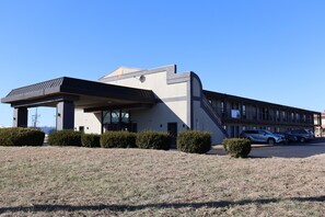 Exterior - legacy inn paducah (Paducah)