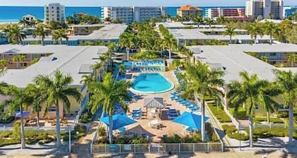Gulf Coast/Heated Pool/Steps to White Sand Beaches