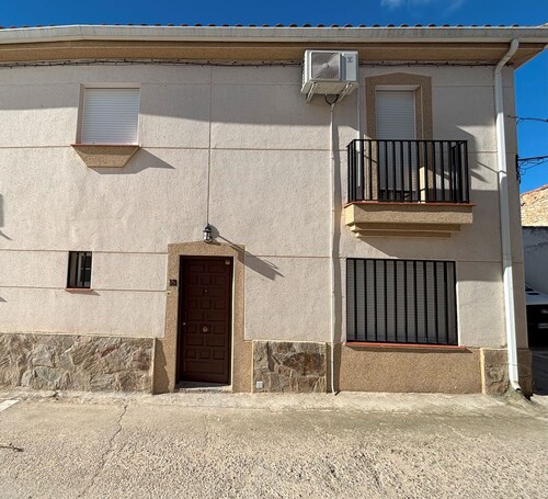 POZUELO DEL REY (Zone Alcala de Henares, Torrejon, Arganda del Rey)
