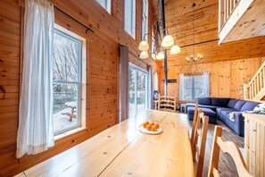 Interior - Spa, Outdoor & Adventure | L'Énigmasud (Saint-Philémon)