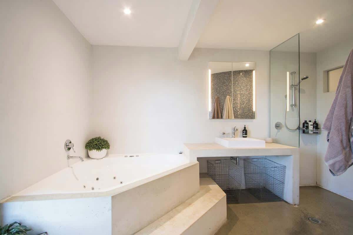 Shower, hair dryer