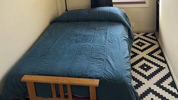 Fer et planche à repasser, Wi-Fi, draps fournis