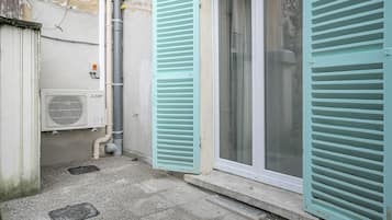 Habitación doble de lujo, balcón | Exterior