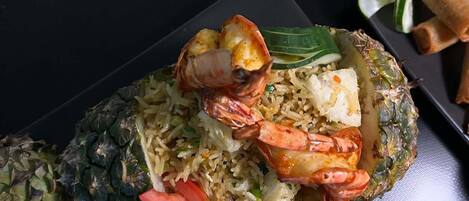 Thức ăn và đồ uống