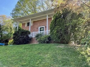 Exterior - The Tanglewood Upper Suite (Chattanooga)