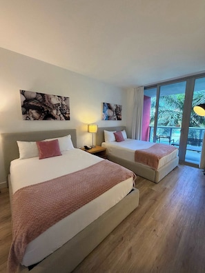 Schreibtisch, Bügeleisen/Bügelbrett, WLAN, Bettwäsche