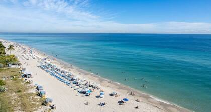 4th Floor - Perfect Location - Beach Service