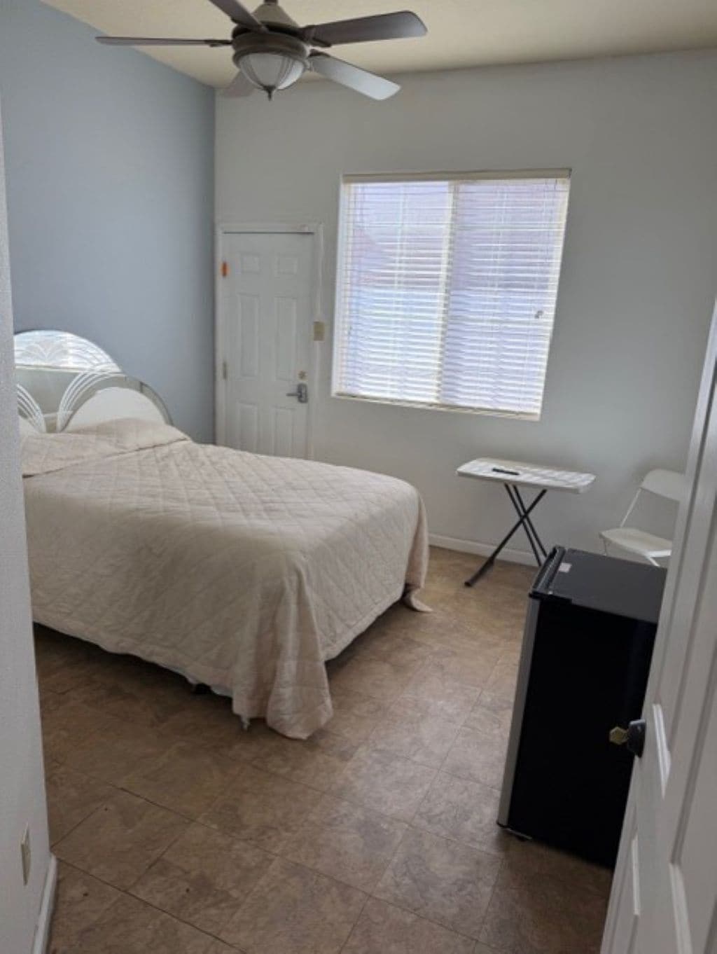 Internet, bed sheets