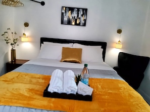 2 bedrooms, iron/ironing board, free WiFi, bed sheets - Premium Residence ideal for long stays (Tampa)