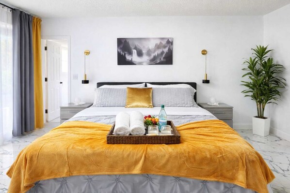 2 bedrooms, iron/ironing board, free WiFi, bed sheets - Premium Residence ideal for long stays (Tampa)