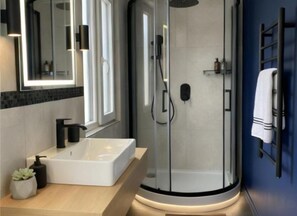 Deluxe-dobbeltværelse - bjergudsigt | Badeværelse | Sæbe, Shampoo, Toiletpapir