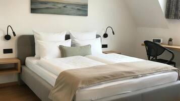 Standard Double Room, Mountain View | Free WiFi