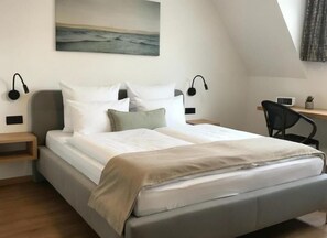 Standard dubbelrum - utsikt mot bergen | Gratis wi-fi