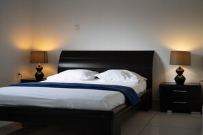5 bedrooms, iron/ironing board, Internet, bed sheets - VILLA CASA ELDUARDO in Sainte Luce. Close to a beautiful beach and shops. (Le Vauclin)