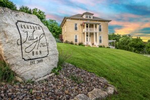 Exterior - Harstad Suite at Elkader JailHouse Inn (Elkader)