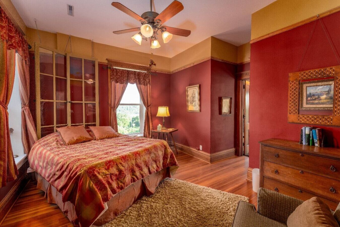 Iron/ironing board, WiFi