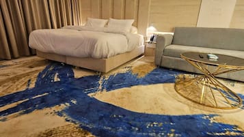 Deluxe Double or Twin Room | In-room safe, free WiFi