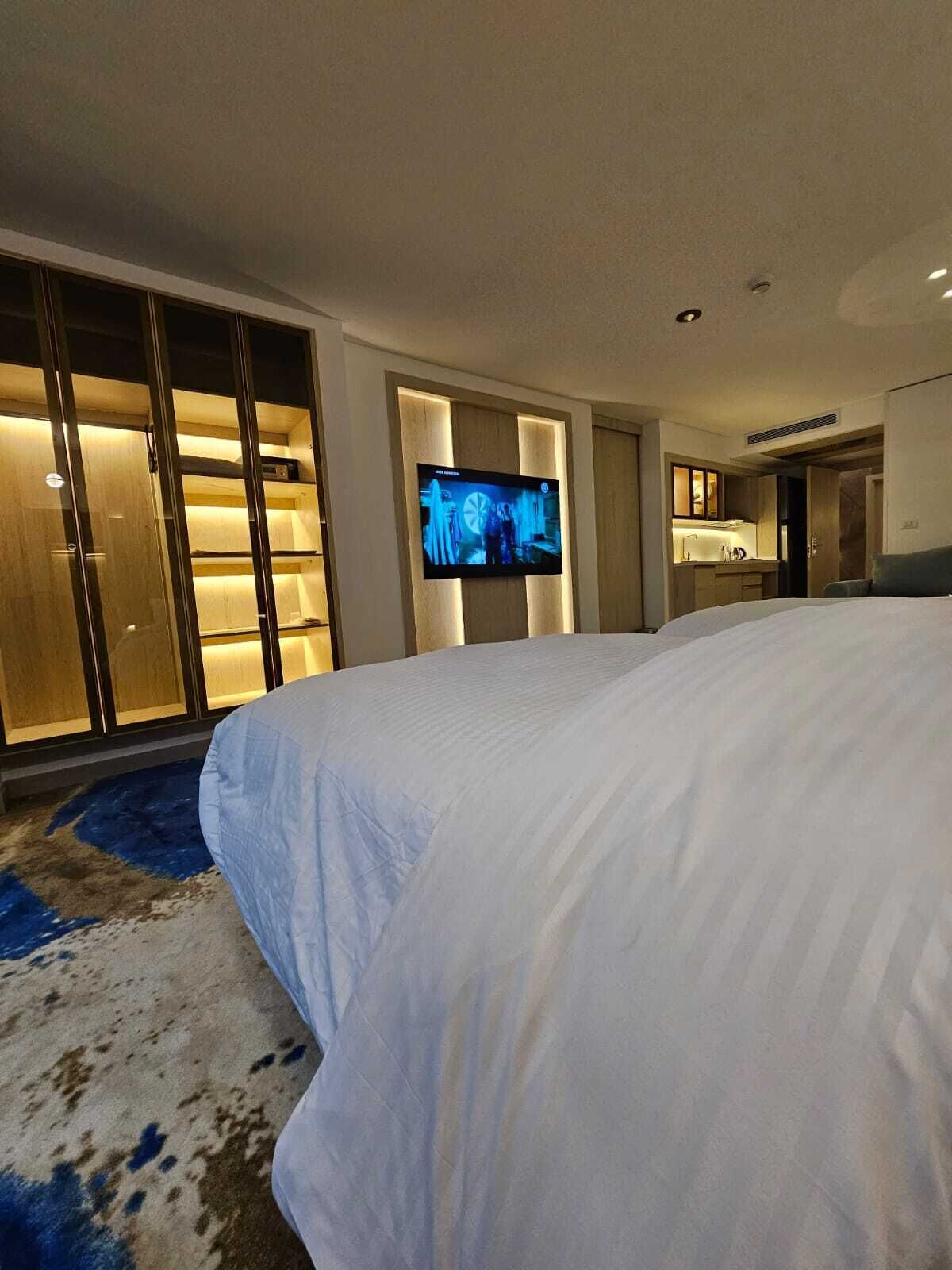 华丽双人房或双床房 | 客房内保险箱、免费 WiFi