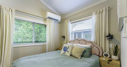 1 Bed/1 Bath - Pet Friendly, Sleeps 2 - 1 Bed/1 Bath - Pet Friendly, Sleeps 2