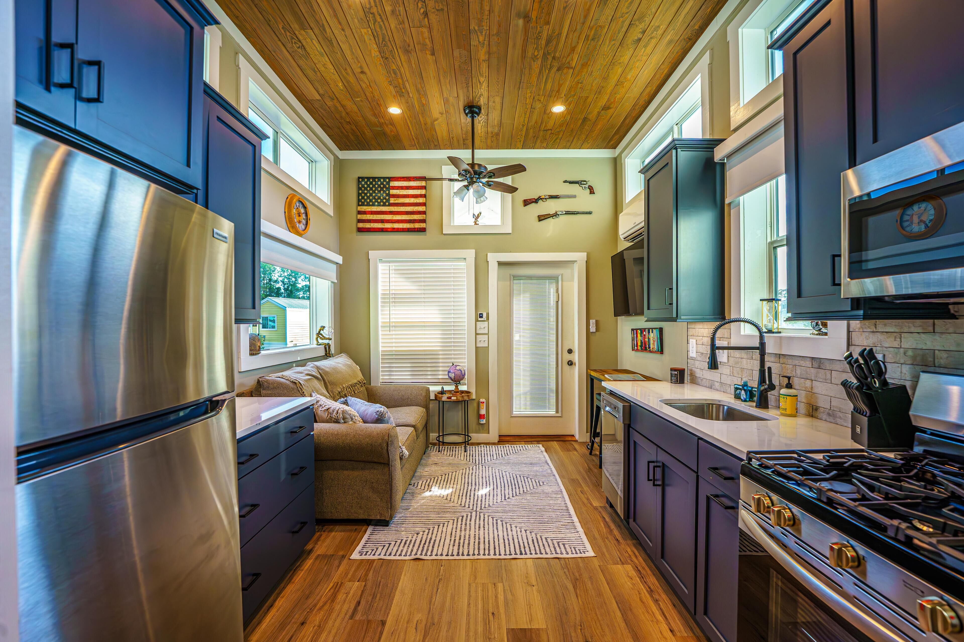 غسالة أطباق، ماكينة لصنع القهوة/الشاي